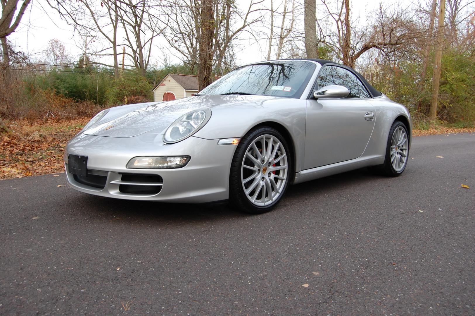 2006 Silver /Black Leather Porsche 911 (WP0CA29946S) with an 3.6L engine, 6 Speed Manual transmission, located at 6528 Lower York Road, New Hope, PA, 18938, (215) 862-9555, 40.358707, -74.977882 - Here we have a beautiful 911 convertible with a 3.6L 6 cylinder engine putting power to the rear wheels via a 6 speed manual transmission. The interior offers black leather, keyless entry, 2 master keys, cruise control, tilt steering wheel, power windows/locks/mirrors, power convertible top, power s - Photo#0